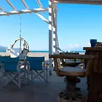 Luxury Ξενοδοχείο με διαμερίσματα 3*