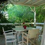 Luxury 3* Δερβένι