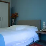 Ξενοδοχείο με διαμερίσματα Luxury 3*