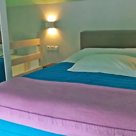 Lägenhetshotell Luxury 3*