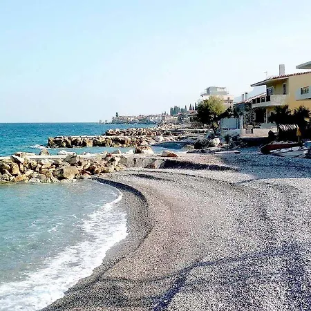 Luxury 公寓式酒店 3*