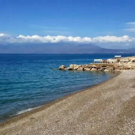 Luxury Aparthotel Derveni