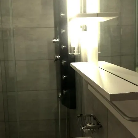 Alissachni Luxury מלון דירות