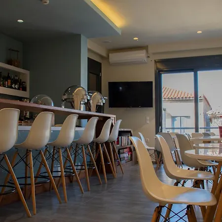 Alissachni Luxury Apart Otel Dhervénion