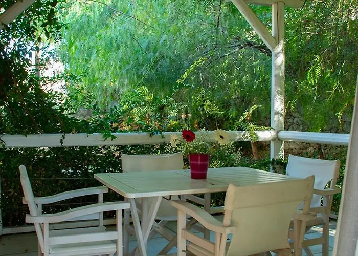 Luxury 3* Dherveni